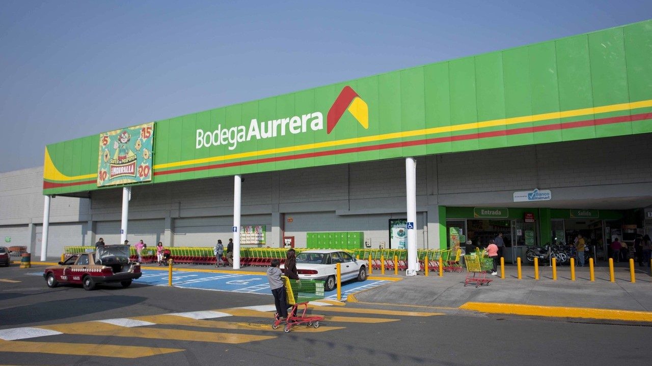 ICIC Bank group creation and mass messaging platform